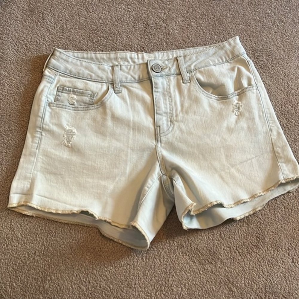 Juniors High rise shortie jean distressed jean shorts - Size 9